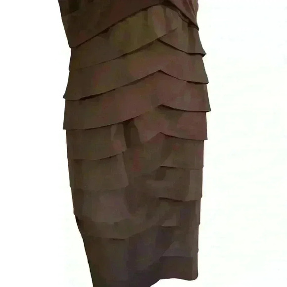 ADRIANNA PAPELL Dress Size 12 Brown Sleeveless Tiered Cocktail V-Neck Party - Picture 4 of 12